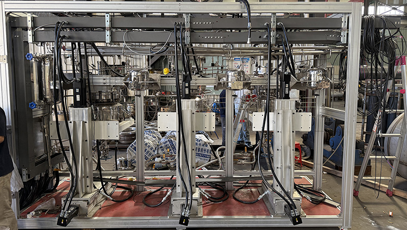 防爆伺服電機在反應釜上方案